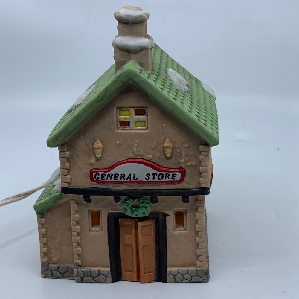Americana Illuminated Painted Porcelain General Store Christmas Village House